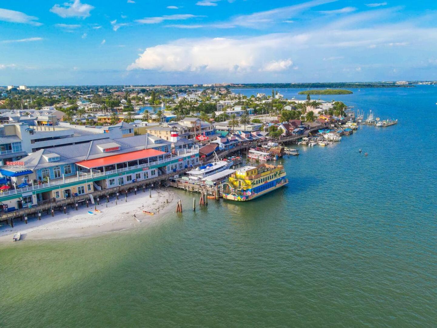 Tropic Terrace Hotel St. Pete Beach Buitenkant foto